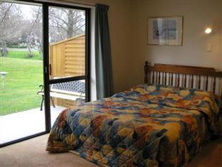 Awatea Park Motel Палмерстон-Норт Экстерьер фото